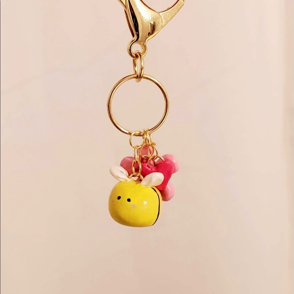Sanrio Accessories - Gold Kawaii Bee Keychain